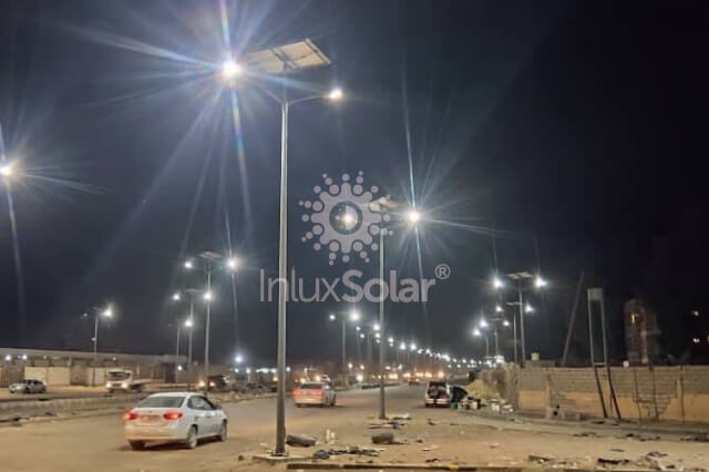 Lampadaires solaires au centre-ville de Sebha