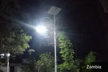 Lampadaires solaires dans les zones résidentielles