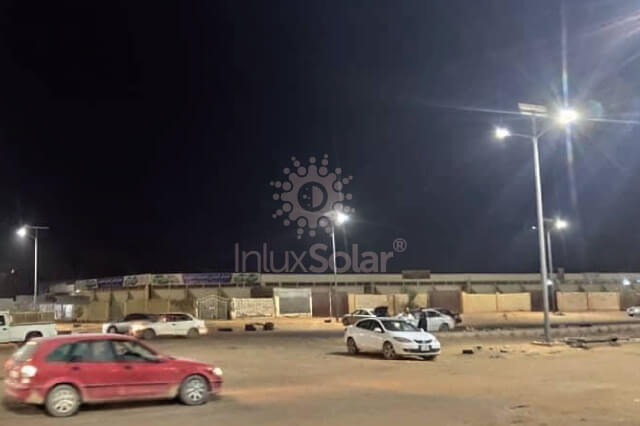 Lampadaires solaires au centre-ville de Sebha